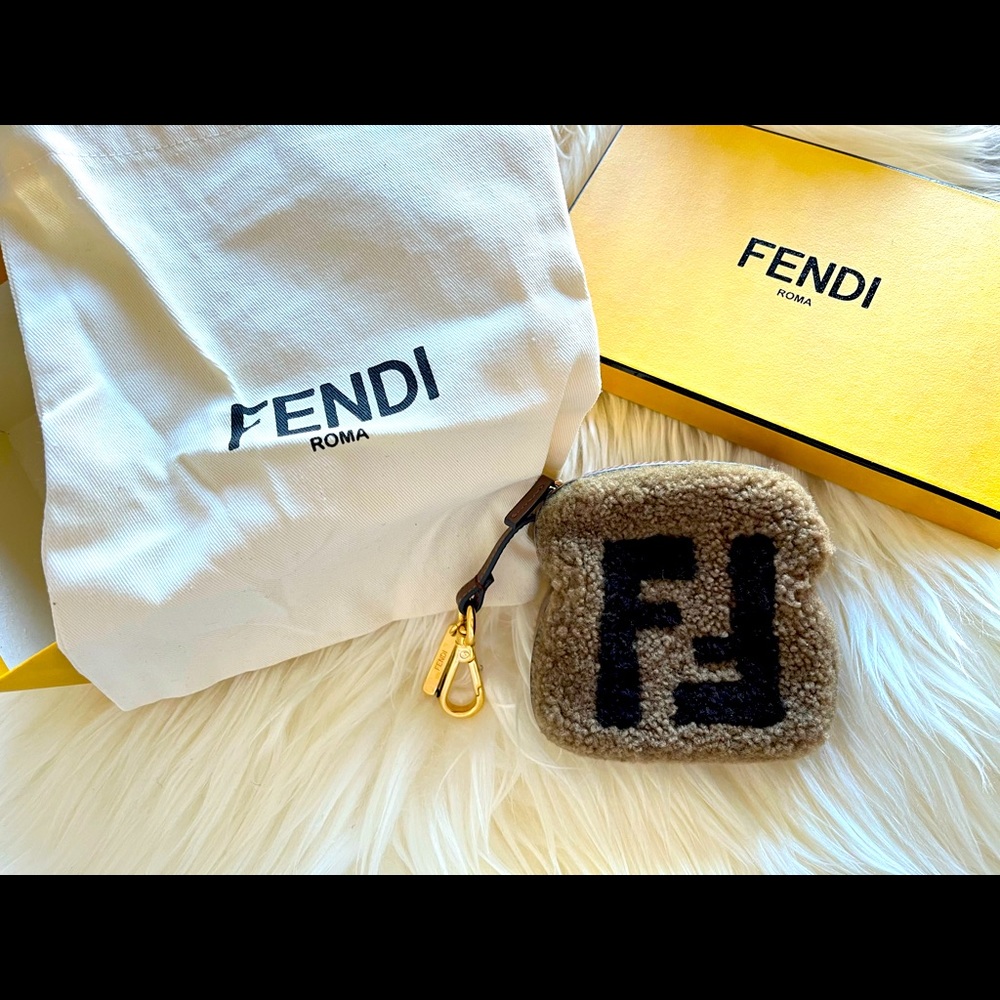 FENDI FF Toast Charm (New&Authentic)
